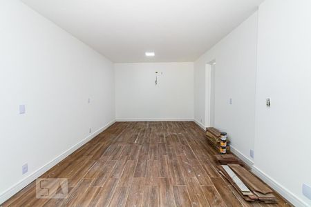 Casa à venda com 450m², 5 quartos e 4 vagasSuíte 3