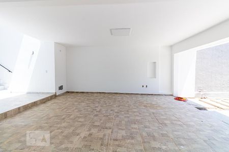 Casa à venda com 450m², 5 quartos e 4 vagasGaragem