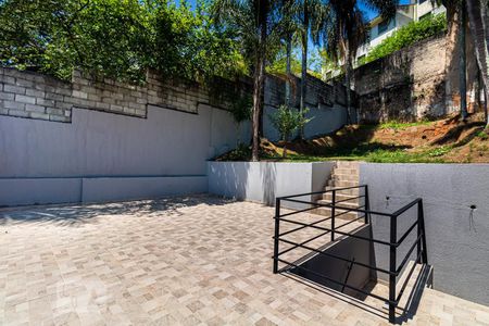 Casa à venda com 450m², 5 quartos e 4 vagasQuintal