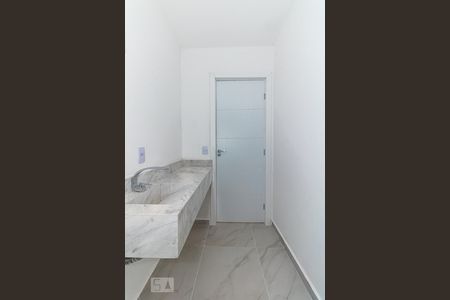 Casa à venda com 450m², 5 quartos e 4 vagasBanheiro