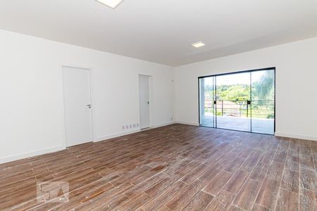 Casa à venda com 450m², 5 quartos e 4 vagasSuíte 1