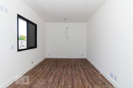 Casa à venda com 450m², 5 quartos e 4 vagasSuíte 2