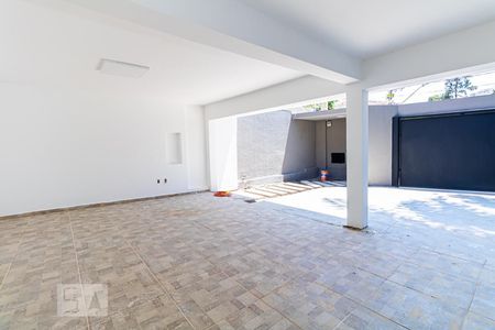 Casa à venda com 450m², 5 quartos e 4 vagasGaragem