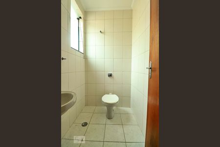 Apartamento para alugar com 45m², 2 quartos e sem vagaBanheiro