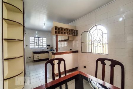 Casa à venda com 250m², 3 quartos e 2 vagas Casa à venda com 250m², 3 quartos e 2 vagasCozinha