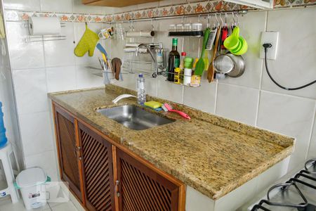 Apartamento para alugar com 60m², 2 quartos e 1 vagacozinha 