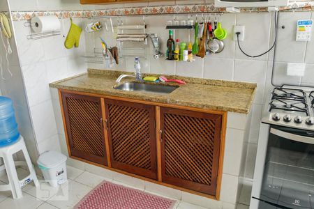 Apartamento para alugar com 60m², 2 quartos e 1 vagacozinha 