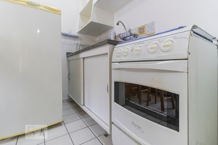 Apartamento à venda com 39m², 1 quarto e 1 vagaCozinha - Fogão