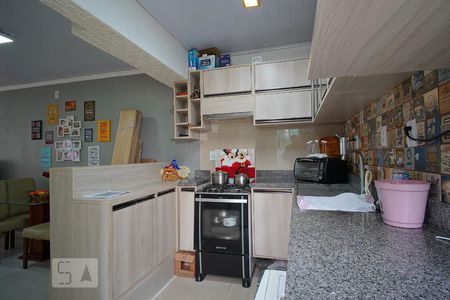 Casa de condomínio à venda com 68m², 2 quartos e 2 vagasCozinha