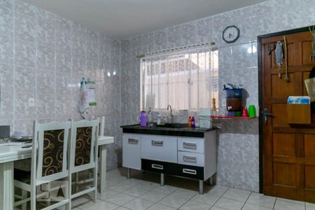 Casa à venda com 250m², 4 quartos e 4 vagasCozinha