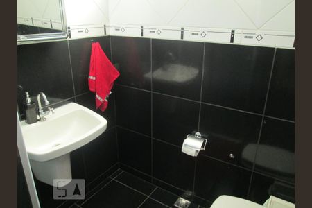 Apartamento à venda com 130m², 3 quartos e sem vagaBanheiro