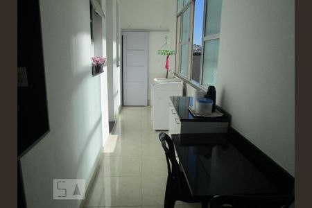 Apartamento à venda com 130m², 3 quartos e sem vagaCozinha