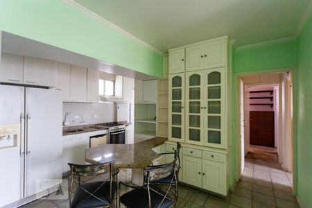 Sala de apartamento à venda com 2 quartos, 80m² em Vila Osasco, Osasco