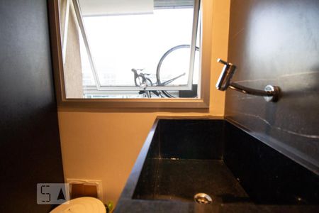 Apartamento para alugar com 77m², 2 quartos e 1 vaga Apartamento para alugar com 77m², 2 quartos e 1 vagaÁrea de Serviço