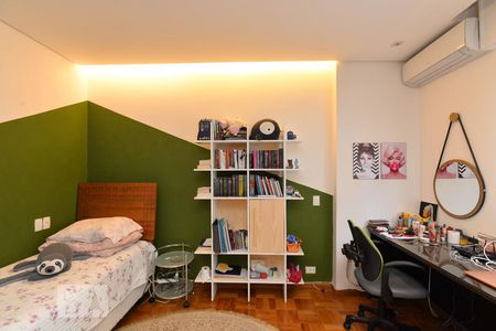 Apartamento à venda com 252m², 3 quartos e sem vagaQuarto 2