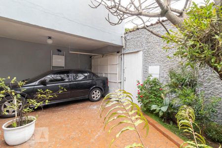 Casa à venda com 175m², 2 quartos e 2 vagasGaragem/Quintal Frontal