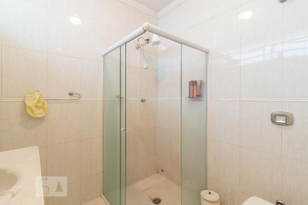 Casa à venda com 175m², 2 quartos e 2 vagasBanheiro da Suíte 1