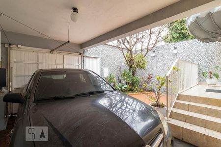 Casa à venda com 175m², 2 quartos e 2 vagasGaragem/Quintal Frontal