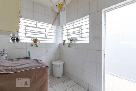 Casa à venda com 175m², 2 quartos e 2 vagasÁrea de Serviço