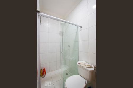 Apartamento à venda com 112m², 2 quartos e 1 vaga Apartamento à venda com 112m², 2 quartos e 1 vagaBanheiro social