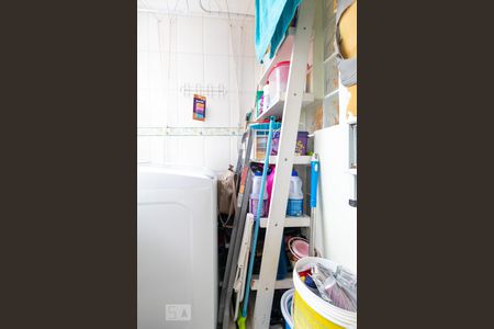 Apartamento à venda com 75m², 2 quartos e 1 vagaÁrea de Serviço