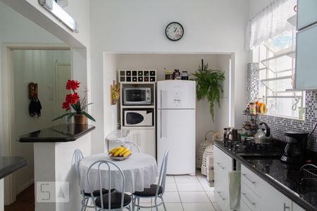 Apartamento à venda com 82m², 2 quartos e sem vagaCozinha