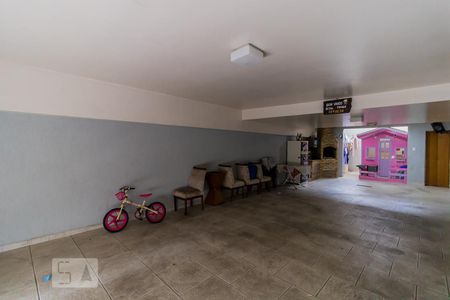 Casa à venda com 247m², 3 quartos e 4 vagas Casa à venda com 247m², 3 quartos e 4 vagasGaragem