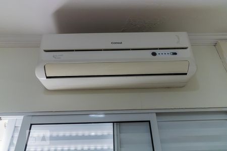 Casa à venda com 247m², 3 quartos e 4 vagas Casa à venda com 247m², 3 quartos e 4 vagasAr condicionado