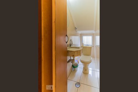 Lavabo de casa para alugar com 3 quartos, 247m² em Vila Lais, São Paulo