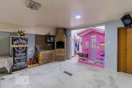 Casa à venda com 247m², 3 quartos e 4 vagas Casa à venda com 247m², 3 quartos e 4 vagasChurrasqueira