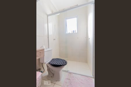 Casa à venda com 247m², 3 quartos e 4 vagas Casa à venda com 247m², 3 quartos e 4 vagasBanheiro