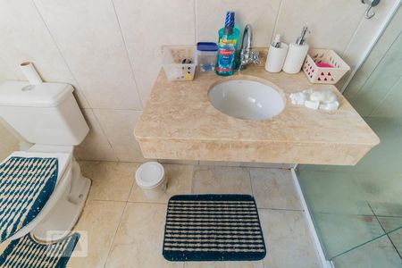 Casa à venda com 247m², 3 quartos e 4 vagas Casa à venda com 247m², 3 quartos e 4 vagasDetalhe banheiro