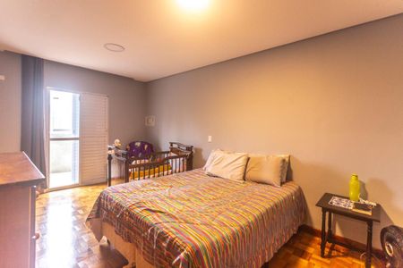 Casa à venda com 400m², 4 quartos e 3 vagasSuíte