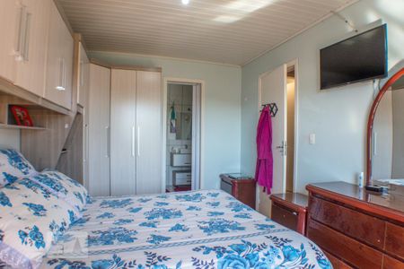 Casa à venda com 200m², 4 quartos e 2 vagas Casa à venda com 200m², 4 quartos e 2 vagasSuite
