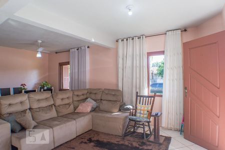 Sala de estar de casa à venda com 4 quartos, 200m² em Feitoria, São Leopoldo