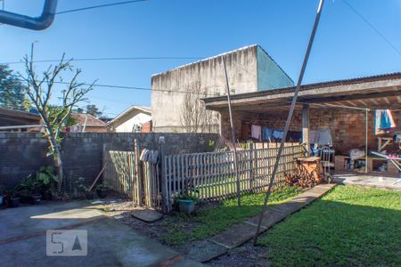 Casa à venda com 200m², 4 quartos e 2 vagas Casa à venda com 200m², 4 quartos e 2 vagasPátio fundos