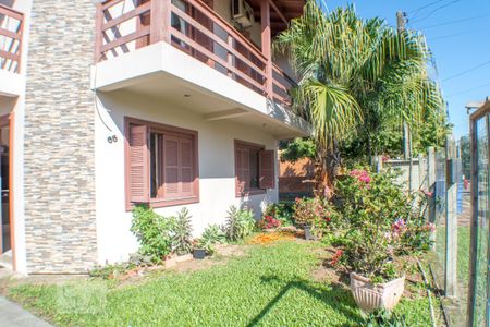 Casa à venda com 200m², 4 quartos e 2 vagas Casa à venda com 200m², 4 quartos e 2 vagasJardim frente