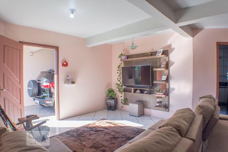 Sala de estar de casa à venda com 4 quartos, 200m² em Feitoria, São Leopoldo