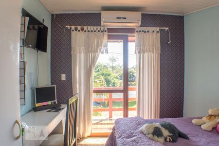 Casa à venda com 200m², 4 quartos e 2 vagas Casa à venda com 200m², 4 quartos e 2 vagasQuarto 1