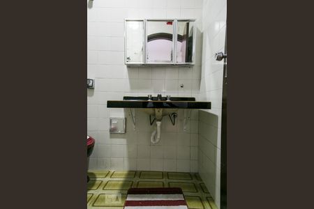 Casa à venda com 102m², 3 quartos e 2 vagas Casa à venda com 102m², 3 quartos e 2 vagasBanheiro da Suíte 3