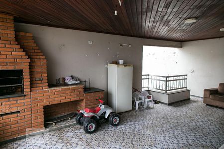 Casa à venda com 102m², 3 quartos e 2 vagas Casa à venda com 102m², 3 quartos e 2 vagasÁrea de Serviço
