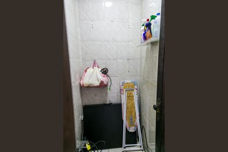 Casa à venda com 102m², 3 quartos e 2 vagas Casa à venda com 102m², 3 quartos e 2 vagasQuintal - Despensa