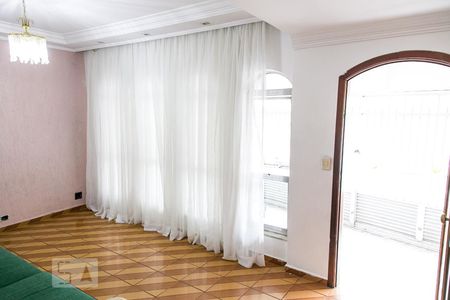 Sala de casa à venda com 3 quartos, 102m² em Parque Vitória, São Paulo