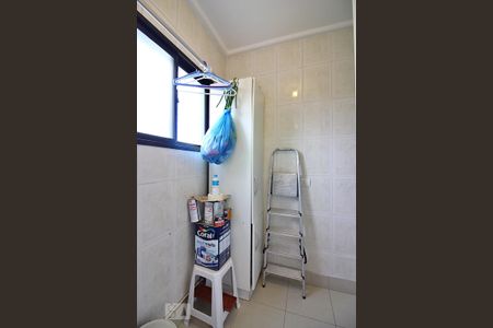 Apartamento à venda com 72m², 2 quartos e 1 vagaÁrea de Serviço