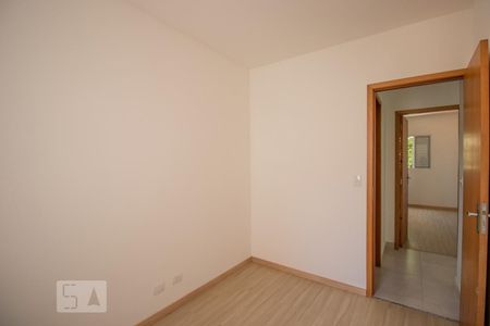 Quarto 1 de apartamento para alugar com 2 quartos, 52m² em Vila do Bosque, São Paulo