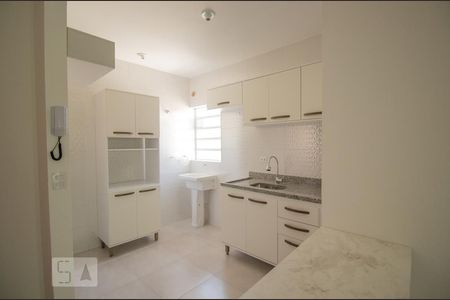 Apartamento para alugar com 52m², 2 quartos e sem vagaCozinha e Área de Serviço