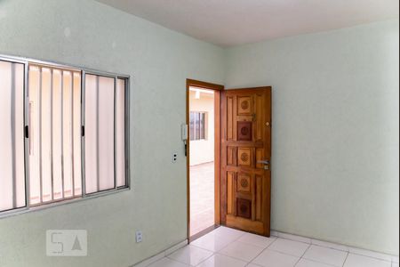 Sala de casa de condomínio para alugar com 2 quartos, 120m² em Jardim Arize, São Paulo