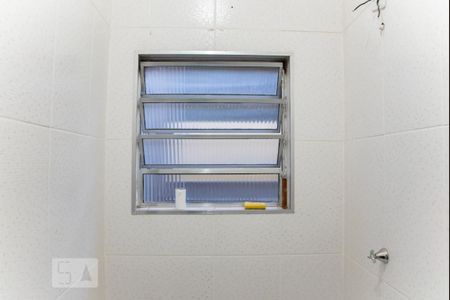 Casa de condomínio para alugar com 120m², 2 quartos e 2 vagasBanheiro da Suite 1