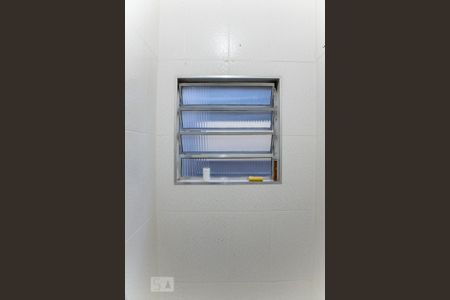 Casa de condomínio para alugar com 120m², 2 quartos e 2 vagasBanheiro da Suite 1