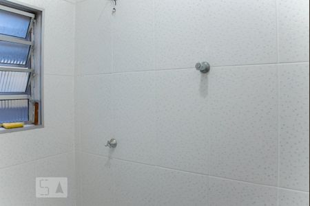 Casa de condomínio para alugar com 120m², 2 quartos e 2 vagasBanheiro da Suite 1